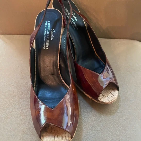 NEW Donald J Pliner Couture Brown Wedge Heels - Picture 2 of 6